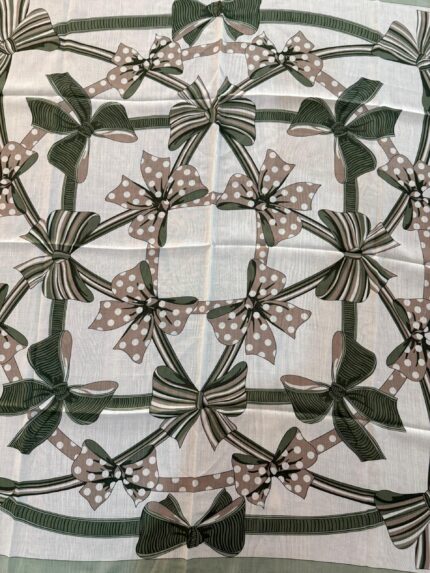 روسری نخی قواره بزرگ